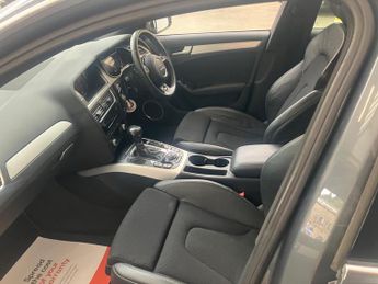 Audi A4 Avant 2.0 TDI S line Multitronic Euro 5 (s/s) 5dr