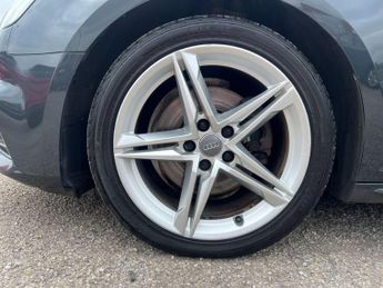 Audi A4 Avant 2.0 TDI S line S Tronic Euro 6 (s/s) 5dr