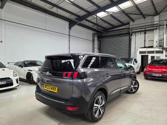 Peugeot 5008 1.2 PureTech Allure Premium + EAT Euro 6 (s/s) 5dr