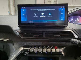 Peugeot 5008 1.2 PureTech Allure Premium + EAT Euro 6 (s/s) 5dr