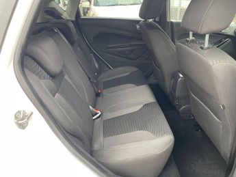 Ford Fiesta 1.0T EcoBoost Titanium Euro 5 (s/s) 5dr