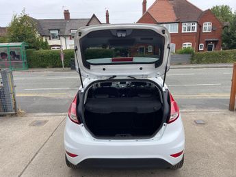 Ford Fiesta 1.0T EcoBoost Titanium Euro 5 (s/s) 5dr
