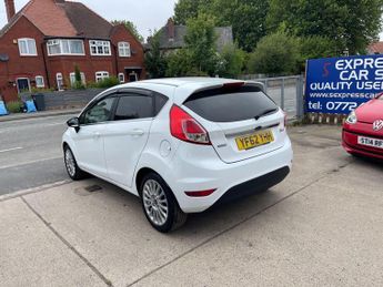 Ford Fiesta 1.0T EcoBoost Titanium Euro 5 (s/s) 5dr