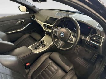 BMW 3 Series 2.0 330e 12kWh M Sport Saloon 4dr Petrol Plug-in Hybrid Auto Eur