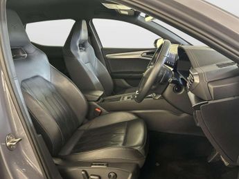 CUPRA Leon 1.4 eHybrid 12.8kWh VZ3 Hatchback 5dr Petrol Plug-in Hybrid DSG 
