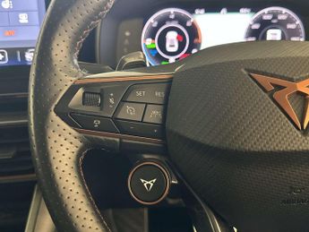 CUPRA Leon 1.4 eHybrid 12.8kWh VZ3 Hatchback 5dr Petrol Plug-in Hybrid DSG 