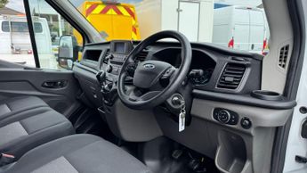 Ford Transit 2.0 350 EcoBlue Leader Luton 3dr Diesel Manual RWD L3 Euro 6 (s/