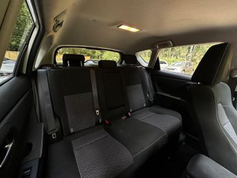 Toyota Auris 1.8 VVT-h Icon Plus CVT Euro 5 (s/s) 5dr