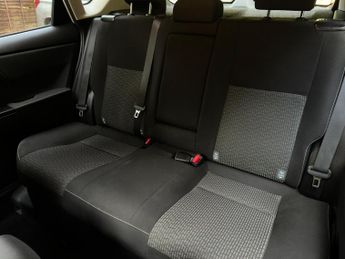 Toyota Auris 1.8 VVT-h Icon Plus CVT Euro 5 (s/s) 5dr