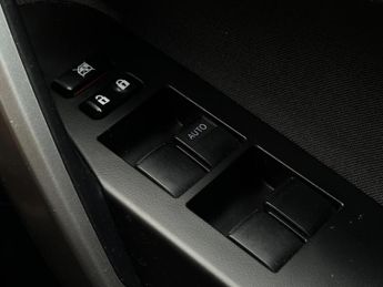 Toyota Auris 1.8 VVT-h Icon Plus CVT Euro 5 (s/s) 5dr