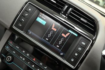 JAGUAR F-PACE 2.0 D180 Portfolio SUV 5dr Diesel Auto AWD Euro 6 (s/s) (180 ps)