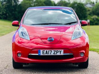 Nissan Leaf 30kWh Acenta Auto 5dr