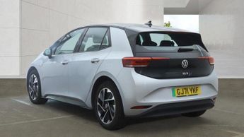 Volkswagen ID.3 Pro Performance 58kWh Life Auto 5dr