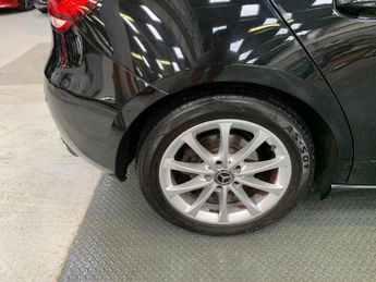 Mercedes-Benz A Class 1.5 A180d Sport 7G-DCT Euro 6 (s/s) 5dr