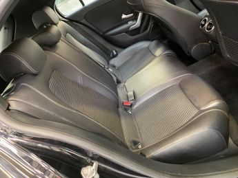 Mercedes-Benz A Class 1.5 A180d Sport 7G-DCT Euro 6 (s/s) 5dr