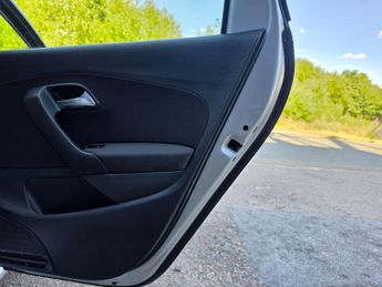 Volkswagen Polo 1.2 TSI 110 SEL DSG Hatchback