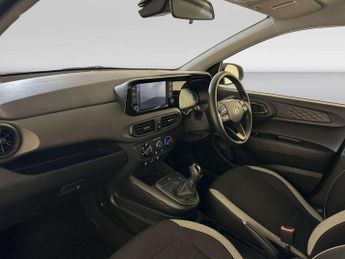 Hyundai i10 1.0 Advance Hatchback 5dr Petrol Auto Euro 6 (s/s) (67 ps)