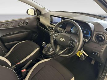 Hyundai i10 1.0 Advance Hatchback 5dr Petrol Auto Euro 6 (s/s) (67 ps)