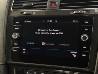 Volkswagen Golf 2.0 TDI SE Nav DSG Euro 6 (s/s) 5dr