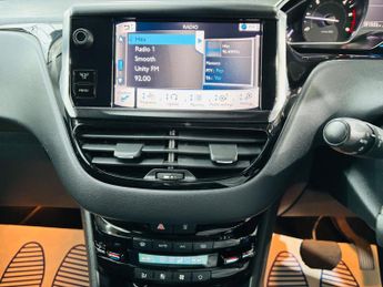 Peugeot 208 1.4 e-HDi Allure EGC Euro 5 (s/s) 5dr
