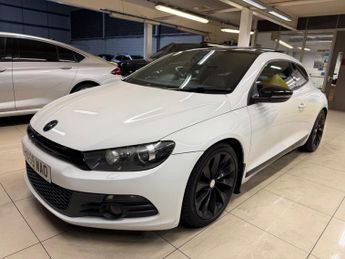 Volkswagen Scirocco 2.0 TSI GT DSG Euro 5 3dr