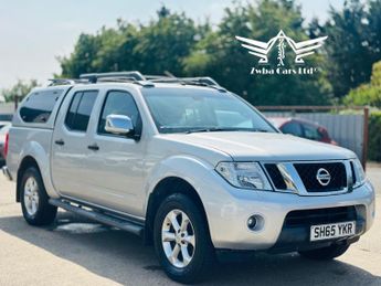 Nissan Navara 2.5 dCi Tekna 4WD Euro 5 4dr
