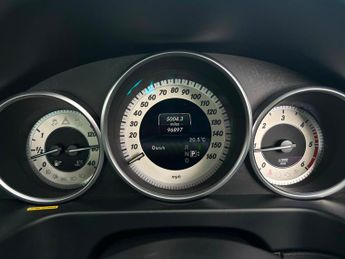 Mercedes-Benz E Class 2.1 E220 BlueTEC SE G-Tronic+ Euro 6 (s/s) 4dr
