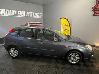 Ford Focus 2.0i 16v Ghia 5dr