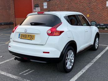 Nissan Juke 1.6 Acenta CVT Euro 5 5dr
