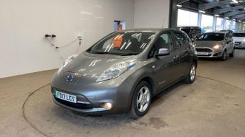 Nissan Leaf 30kWh Acenta Auto 5dr