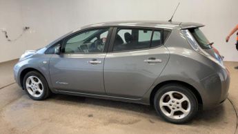 Nissan Leaf 30kWh Acenta Auto 5dr
