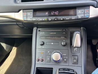 Lexus CT 1.8 200h Premier E-CVT Euro 6 (s/s) 5dr