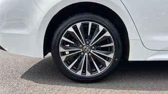 Toyota Corolla 1.8 VVT-h Design Touring Sports CVT Euro 6 (s/s) 5dr