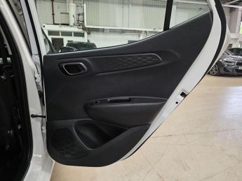 Hyundai i10 1.0 Advance Auto Euro 6 (s/s) 5dr