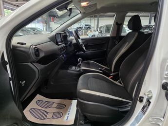 Hyundai i10 1.0 Advance Auto Euro 6 (s/s) 5dr