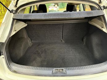Nissan Qashqai 1.6 Acenta 2WD Euro 5 (s/s) 5dr