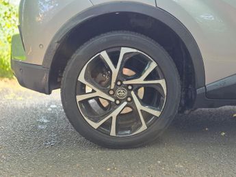 Toyota C-HR 1.8 VVT-h Dynamic CVT Euro 6 (s/s) 5dr