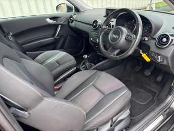 Audi A1 1.6 TDI Sport Euro 5 (s/s) 3dr