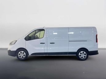 Renault Trafic 2.0 dCi Blue LL30 Advance Panel Van 5dr Diesel Manual L2 H1 Euro