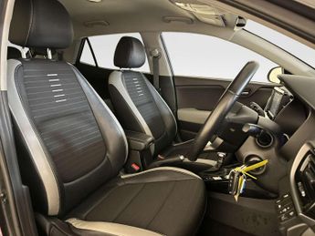 Kia Stonic 1.0 T-GDi 3 SUV 5dr Petrol DCT Euro 6 (s/s) (118 bhp)