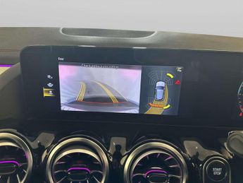 Mercedes-Benz EQA EQA 250+ 70.5kWh AMG Line SUV 5dr Electric Auto (190 ps)