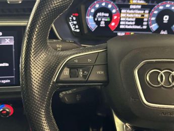 Audi Q3 1.5 TFSI CoD 35 Black Edition SUV 5dr Petrol Manual Euro 6 (s/s)