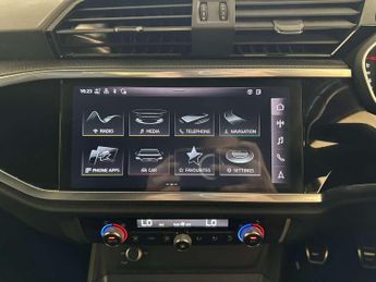 Audi Q3 1.5 TFSI CoD 35 Black Edition SUV 5dr Petrol Manual Euro 6 (s/s)