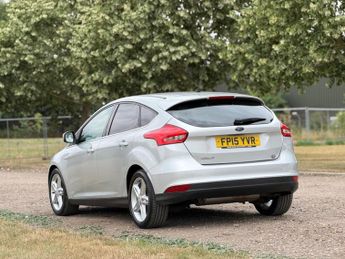Ford Focus 1.6 Zetec Powershift Euro 6 5dr