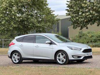 Ford Focus 1.6 Zetec Powershift Euro 6 5dr