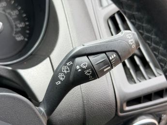 Ford Focus 1.6 Zetec Powershift Euro 6 5dr