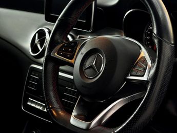 Mercedes-Benz CLA 1.6 CLA200 AMG Line Edition Shooting Brake 7G-DCT Euro 6 (s/s) 5