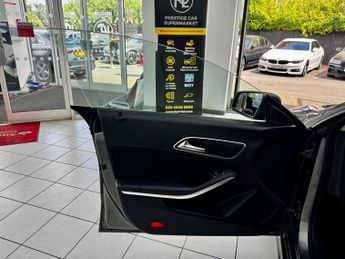 Mercedes-Benz CLA 1.6 CLA200 AMG Line Edition Shooting Brake 7G-DCT Euro 6 (s/s) 5