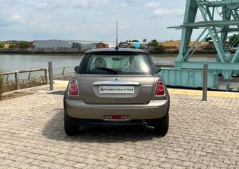 MINI Hatch 1.6 Cooper Steptronic Euro 5 3dr