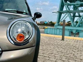 MINI Hatch 1.6 Cooper Steptronic Euro 5 3dr